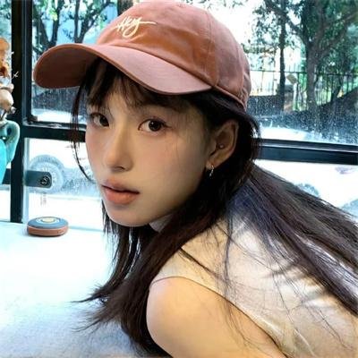 派遣女公关彩华